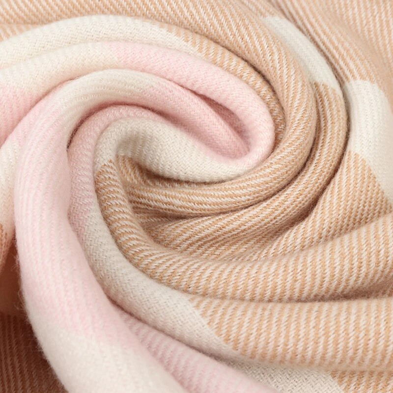 Foulard rudens ziemas siltas kašmira šalles Svītrains rūts Augstas kvalitātes gari pušķi Sieviešu bieza ietīšana šalle Sieviešu vilnas pashmina