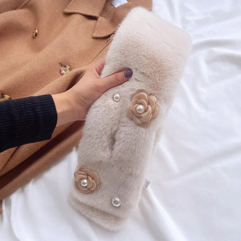 Korejske žene Biserno cvijeće Ovratnik od umjetnog zečjeg krzna Križni plišani šal Ženski zimski zimski topli šal za zaštitu vrata T61