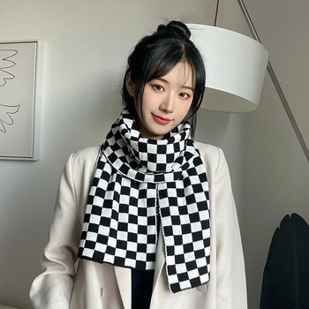 Дамски есенен и зимен черно-бял кариран корейски вариант на Art and Students топъл шахматен шал CN026