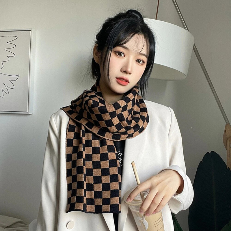 Ženski jesenski i zimski crno-bijeli karirani korejski umjetnički i studentski topli šal oko vrata CN026