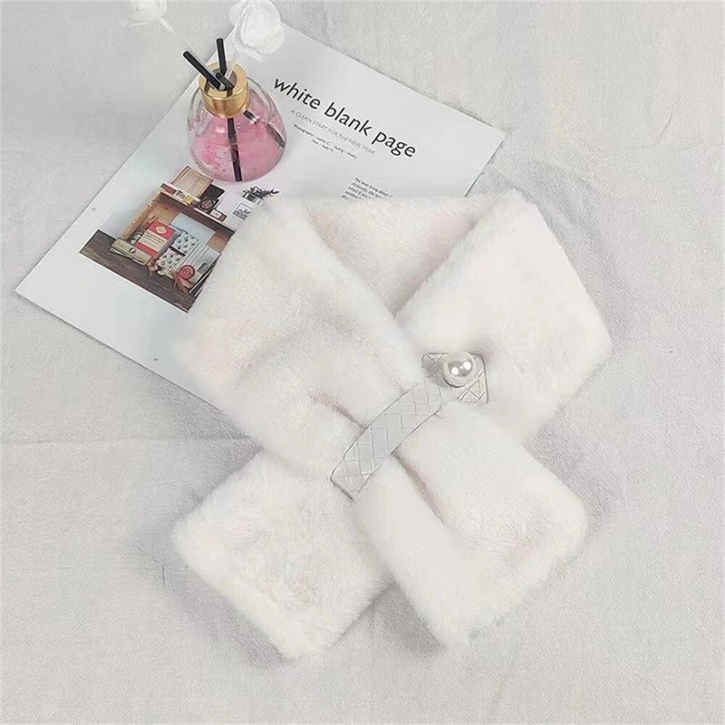 Nova modna vunena kragna proljeće jesen zima verzija modnog i toplog bisernog šala s križnom kopčom DZ2