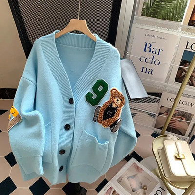 Moteriškas 2023 m. mielas meškiuko rašto megztinis, rudens V formos iškirptė, viena krūtinė, moteriškas megztinis, laisvalaikio preppy prašmatnūs megzti mergaičių mezginiai