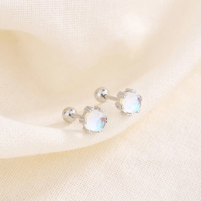 Koreai 925 ezüst tűk Tragus Piercing Helix Studs Fülbevaló Női 2 db Pillangó Szív Divatos Fül Piercing Testékszer