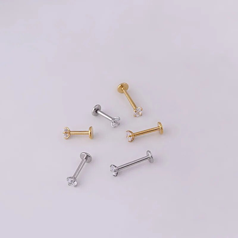 1Pc naušnica za piercing od nehrđajućeg čelika Tragus klin Crystal Labret Ear Studs Naušnica za hrskavicu za žene Piercing Body Nap Nakit