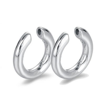 2023. aasta uus saabumine mitmevärviline CZ kristallist kõrvamansett, virnastatav C-kujuline kõrvaklambrid ilma augustatud kõhreta kõrvarõngasteta naiste kõrvaklappidele