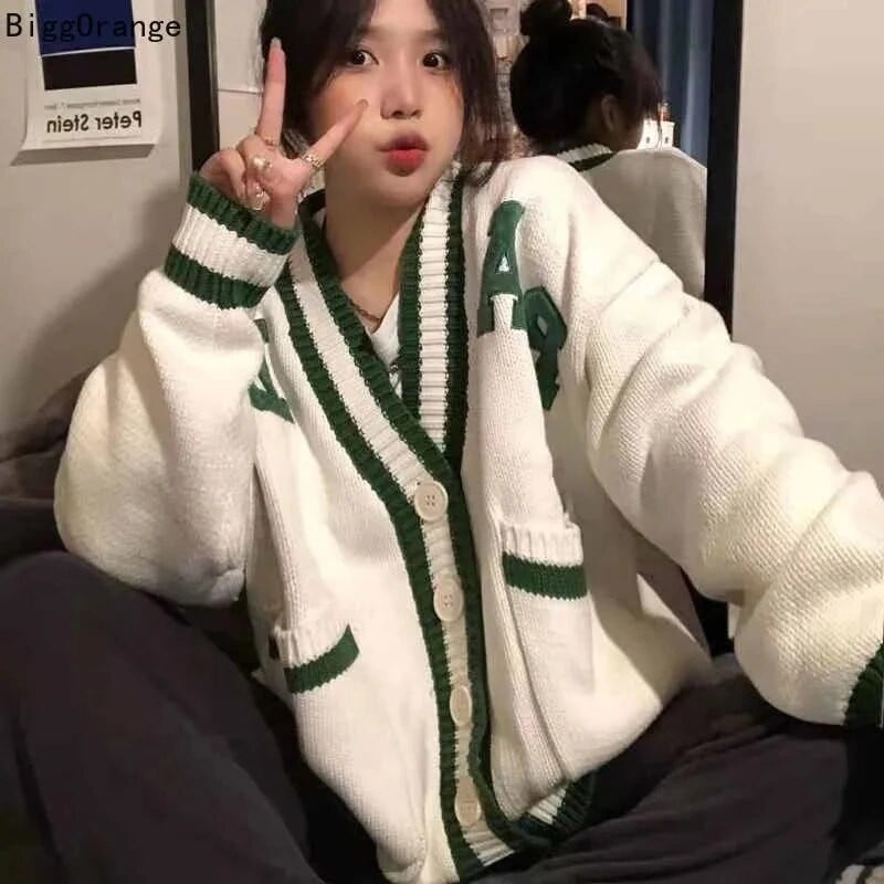 Harajuku kötött kardigán női hímzés túlméretezett pulóver Preppy Kawaii V nyakú kötöttáru Vintage koreai All Match pulóverek felsők