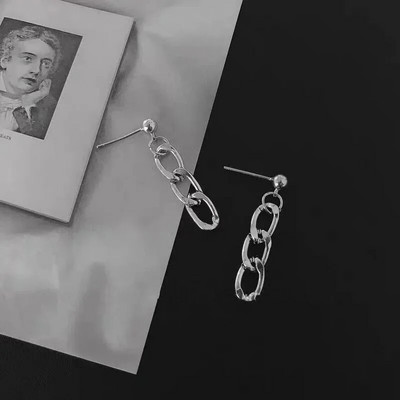 Unikāls viltus pīrsings metāla ausu klipsis Asimetrijas apaļas skrimšļa ausu klipsis sievietēm Modes rotaslietas Ziemassvētku dāvana