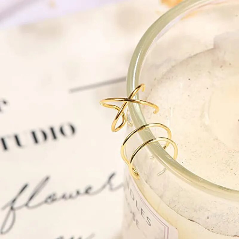 4 gab. Nerūsējošā tērauda ausu aproces Criss Cross Double Lines Ausu aproces bez caurduršanas Minimālisma viltots Helix Earcuff skrimšļa auskars