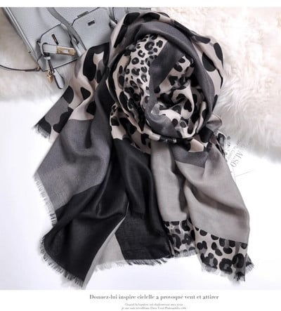 Sieviešu Zīda Šalle Mode Mati Šalle Zīda Leoparda Apdruka Satīna Kakla lakats Sieviešu galvas saite Ornaments Bandana Soma Šalles Šalles