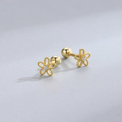 2Pcs Helix Ear Piercing Stud Naušnice za žene Cirkon Srce Leptir Uho Tragus Dodaci za bušenje hrskavice Nakit Poklon