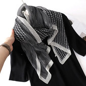 Modni karirani pamučni šal Ženske jesenske zimske naborane šalove Hidžab ogrtači Foulard Stolesi za plažu Putovanja Pashmina Echarpe 2022 Novo