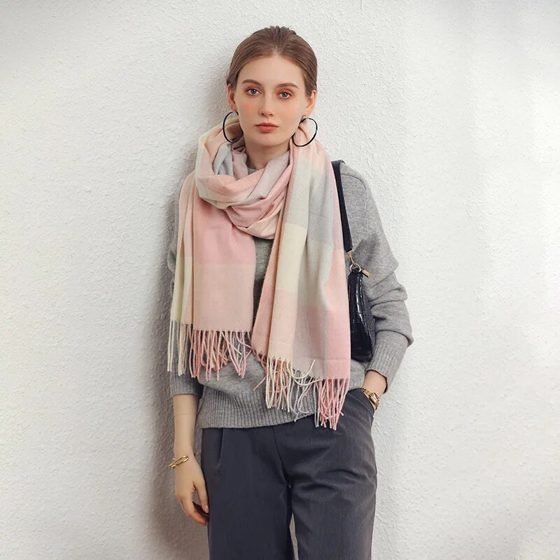 Ziemas jauna sieviešu kašmira rūtainā šalle Šalle Bieza Gara Ziemas Silta Bārkstis Šalles Modes Luksus Zīmols Brīvā laika aptinumi 70*180CM