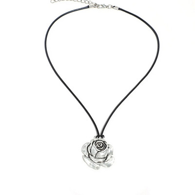 Uradi sam nakit Goth crni baršun Veliko srce privjesak Choker ogrlica za žene Elegantno tkanje čvorova mašna podesivi lanac