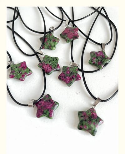 Trend prirodni kamen Hexagon Crystal Rose Quartz Opal Star Privjesak Ogrlica za žene Fluorit Lapis Bullet Pendulum Nakit Poklon