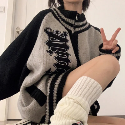 Deeptown Streetwear Y2k Пуловер с цип Жилетка Дамска ретро сива райета пачуърк Oversize Letter Jumper Корейски стил Плетен топ