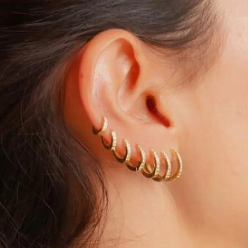 1 par minimalističkih prstenastih naušnica od nehrđajućeg čelika od kristalnog cirkonija male Huggie tanke naušnice s hrskavicom Helix Tragus Piercing nakit