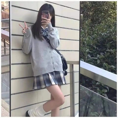 Japán stílusú pulóver tavaszi őszi V-nyakú pamut kötött pulóver JK egységes kardigán többszínű Cosplay női viselet