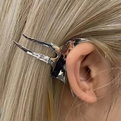 2023-as új divatos szálka színű pillangós fülbevaló fülbevaló női punk hip hop cirkon manó fülbevaló parti ékszer ajándékok