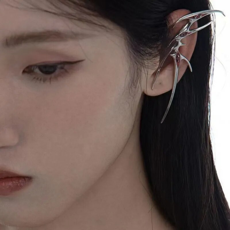 2023-as új divatos szálka színű pillangós fülbevaló fülbevaló női punk hip hop cirkon manó fülbevaló parti ékszer ajándékok