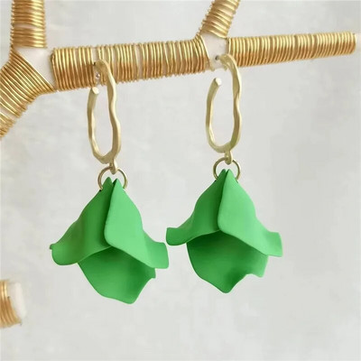 18 krāsu modes akrila ziedlapiņas ziedu roze, sarkani, iekarināmi auskari sievietēm, 2023. gada tendence kāzu ballītei Brincos juvelierizstrādājumu aksesuāri