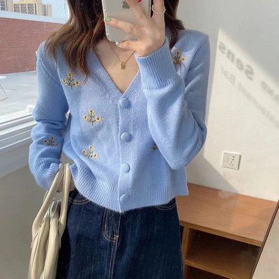 Vezeni kardigan s V-izrezom, kratki džemper Jednostavan slatki sveučilišni elegantan stil, proljetne jakne, kardigan, ženski ljetni dizajnerski džemper