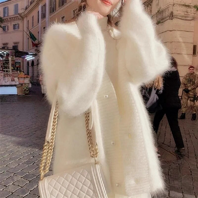 Jesen Zima Jednoredno kopčanje od imitacije minka od baršuna Pleteni kardigan Elegantni biserni gumbi Ženska odjeća Korejski džemper kaputi