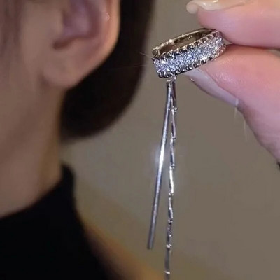 Koreai ezüst színű keresztcsipesz fülbevaló lánc bojtsor női két viseletre, divatos geometriai kreatív design ékszer ajándék