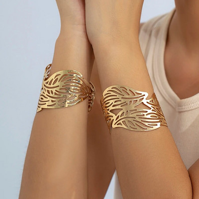 Lacteo Trendy Hollow Wide Cuff Гривна Leaf Flower Shape Opening Gold Color Big Bangle for Women Jewelry Fashion Punk Ladies