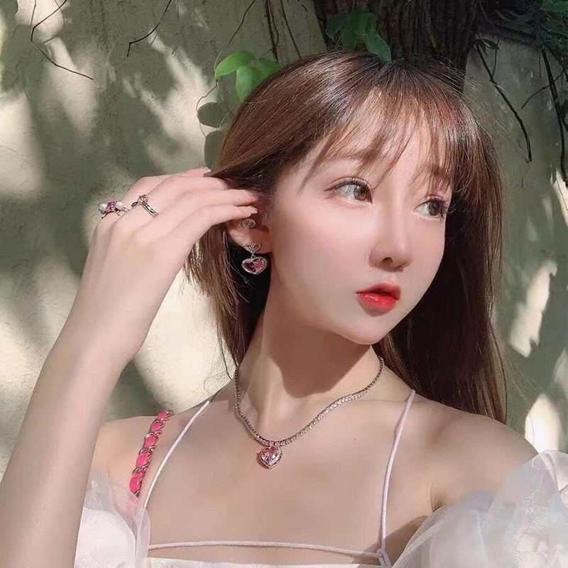 Rhinestione rózsaszín szív medál nyaklánc női szerelmeseknek kulcscsont lánc csípő női aranyos kristály holdkő ékszer ajándékok