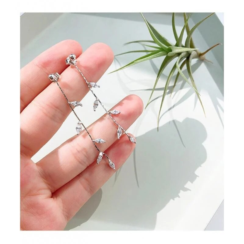 Klasične vruće rasprodaje Naušnice s kristalnim lišćem Modne korejske naušnice s resicama za žene Vjenčani nakit Poklon za godišnjicu Pendientes Mujer