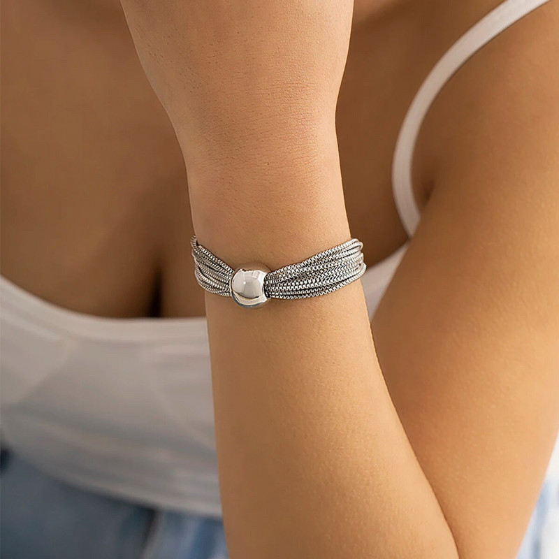 Lacteo Višeslojne tanke narukvice sa zmijskim lancem Narukvice na ruci za žene Punk Narukvice s velikom plastičnom kuglom Nakit za zapešće Pokloni