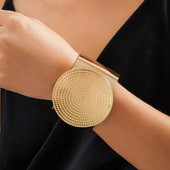 Lacteo trendikas geomeetriline ümmargune ketas-manseti käevõru naistele raskemetallist suur käevõru, mis avab Y2K ehteid, tüdrukute peopulmad