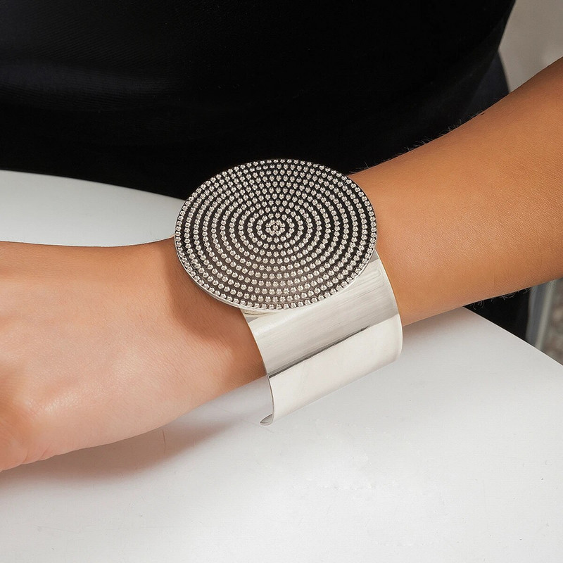 Lacteo trendikas geomeetriline ümmargune ketas-manseti käevõru naistele raskemetallist suur käevõru, mis avab Y2K ehteid, tüdrukute peopulmad