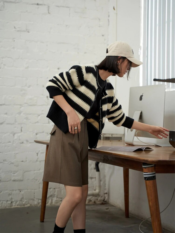 CHEERART Prugasti pulover Skraćeni kardigan Pleteni kardigan dugih rukava Jesen Zimska odjeća Ženska moda 2022.