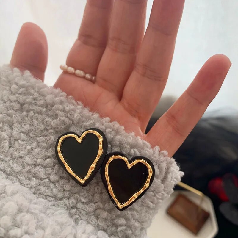 Emajlirane naušnice u obliku srca za žene Crne boje Ljubavni darovi za par Trendy korejski Jednostavan slatki romantični nakit Dodaci Uho