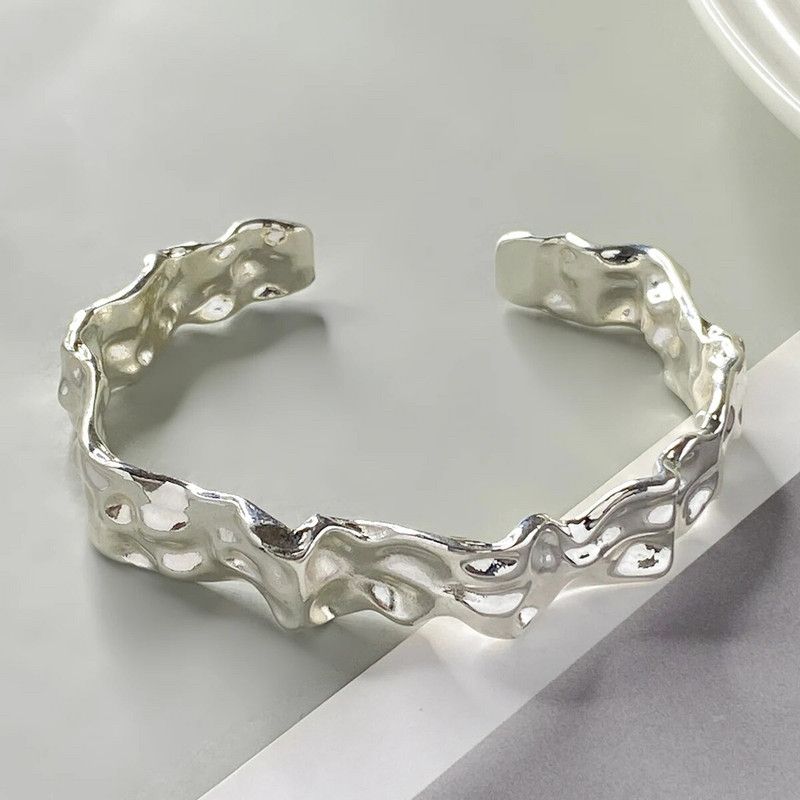 Lacteo Európa és Amerika stílusú fém arany színű szabálytalan mandzsetta karkötő nőknek nyitott karkötők ékszerek női parti kiegészítők