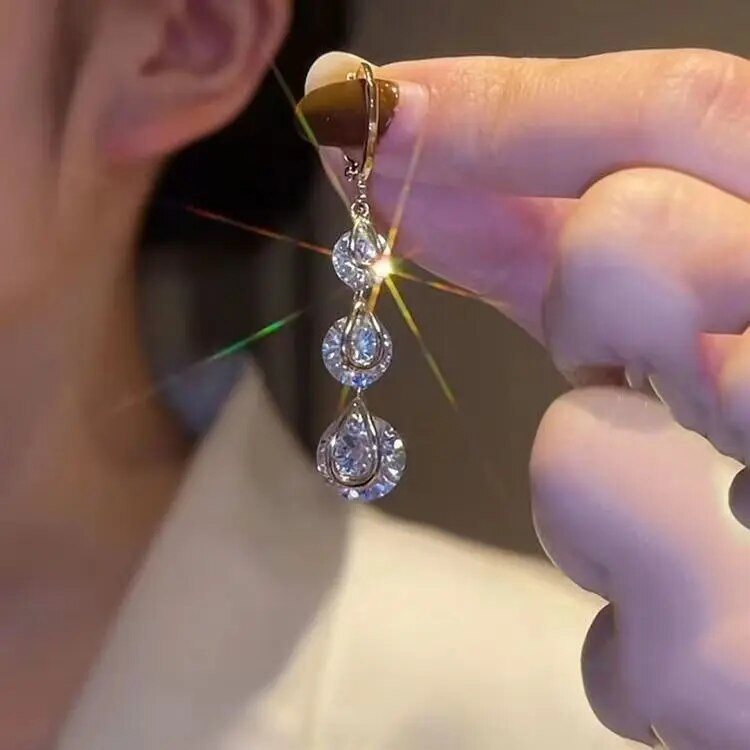 Izsmalcināti trendi kristāla apaļi kulonu auskari sievietēm Modes cirkonija auskari izcili līgavu kāzu rotaslietas jauka dāvana