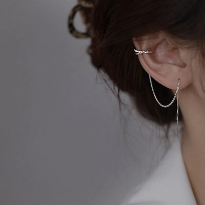 Punk Asymmetry Long Chain Cuff Auskari Cross Pušķis Pīrsings Ear Clip Stud Stud Auskars Sievietēm Sudraba krāsas Ausu aproces rotaslietas Dāvana