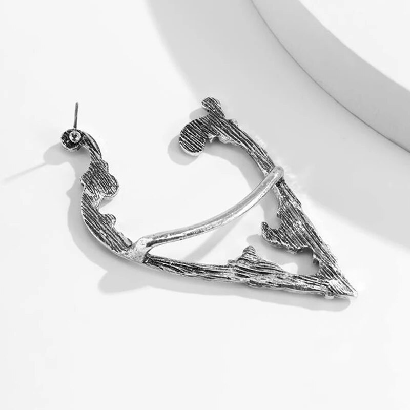 Goth Fairy Ear Cuff fülbevaló Dark Elf Ear Clip Piercing nélküli fülbevaló nőknek Punk Halloween füldugóval készült ékszerparti