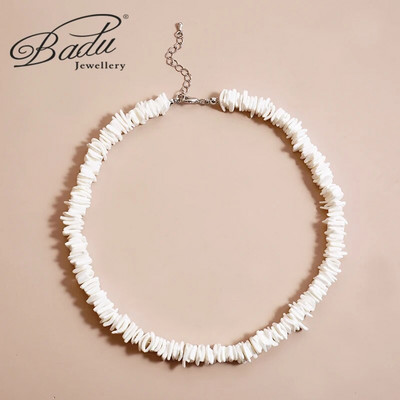 Badu Bohemia White Natural Shell karoliai Netaisyklingos žvyro drožlės Shell Choker mados vasaros paplūdimio papuošalai Puka karoliai moterims