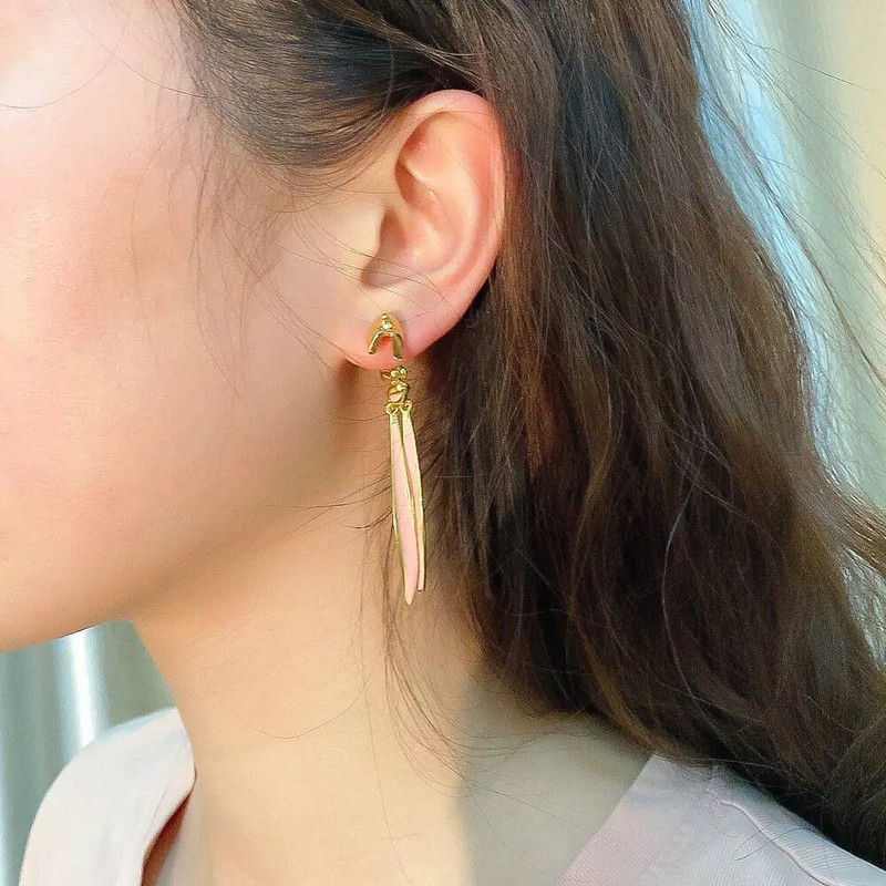 Modne, lijepe, sjajne ružičaste duge zečje uši s glaziranim metalnim dizajnom naušnice za žene, djevojke, poklon za zabavu