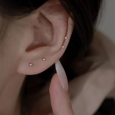 Nove korejske modne male kuglaste naušnice za žene Jednostavno spavanje bez nošenja tinejdžerskog nakita za bušenje ušiju za žene Pendientes