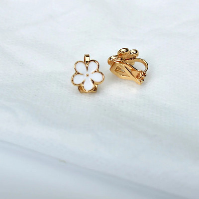 Slatke korejske emajlirane naušnice s klipsom i cvjetićima bez piercinga, ženske naušnice bez rupa, mali cvjetni nakit