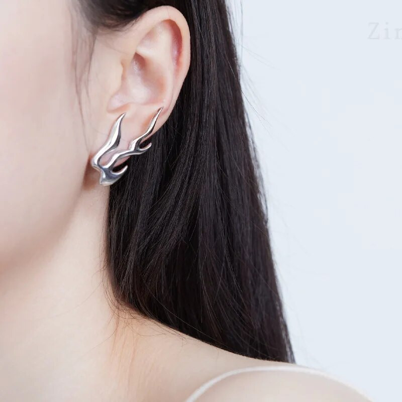 Punk Hip Hop Flame Stud Naušnice za žene Unisex Night Club Party Korejska moda Unikatni nakit Cool Pikado naušnica Harajuku Novo