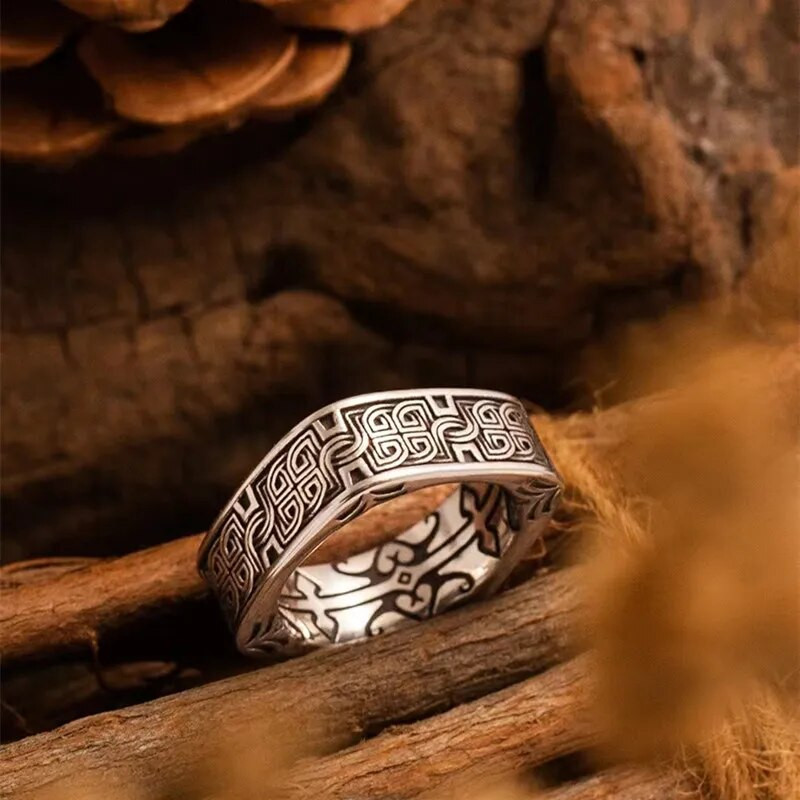 Iiri hull keldi sõlm, ruudukujuline vintage sõrmus meeste moe-punk hip-hop ehtekingitus