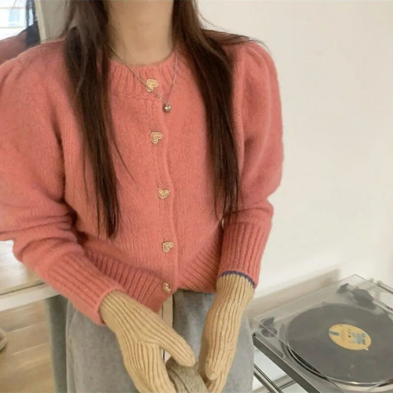 Biyaby Sweet Heart Buttons Pulover Kaput Ženski Jesen Zima Nježni stil Jednobojni pleteni kardigani Ženska korejska široka kratka jakna