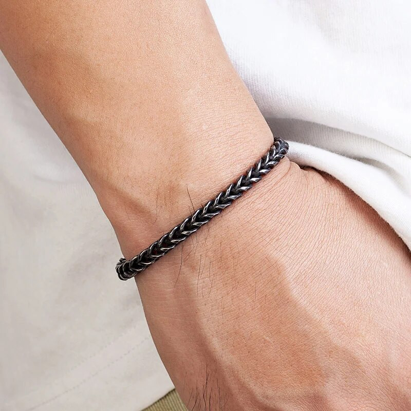 Vīriešu rokassprādze Nerūsējošais tērauds Vintage Apmale Kubas Ķēdes Rokassprādzes Retro aproces Rotaslietas Modes Roku aksesuāri Ziemassvētku dāvanas