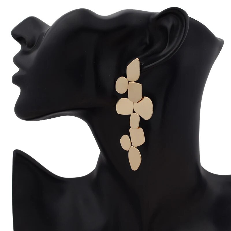 Pretjerani listovi nepravilne geometrije Metalne zlatne duge naušnice s privjeskom za žene Novi trend Brincos vjenčani nakit Poklon za djevojke