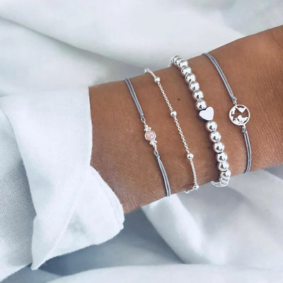 WUKALO boemske narukvice s anđelima u zlatnoj boji za žene Boho nakit Geometrijski slojeviti biserni lanac s privjescima Set narukvica