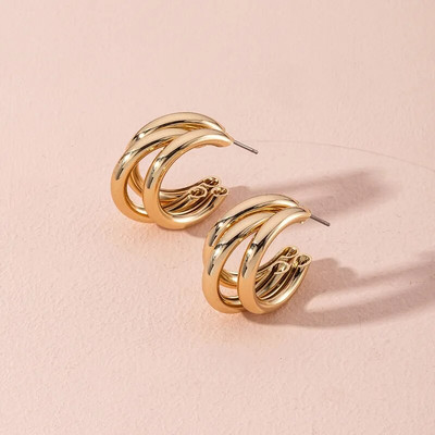 Yuxi Jewelry Manufacturer 2023 Ženske zdepaste naušnice s trostrukim kolutima klasičnog dizajna, modne metalne legure, pozlaćene